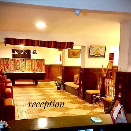 Dead Sea Lafamilia Albadwan Aparthotel Sweimeh Exterior photo