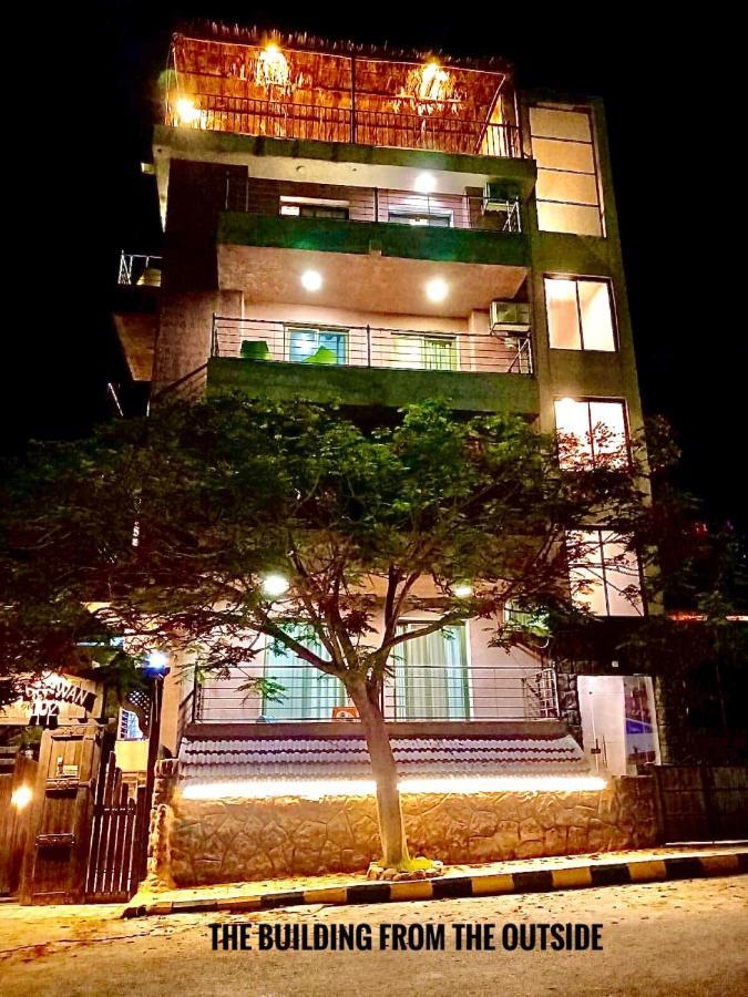 Dead Sea Lafamilia Albadwan Aparthotel Sweimeh Exterior photo